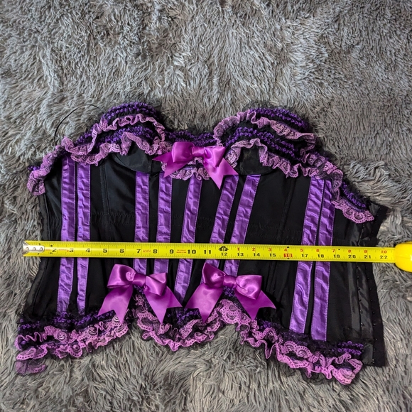 RARE Mystery House Purple Corset Carousel Witch Costume EUC XS - Picture 10 of 13